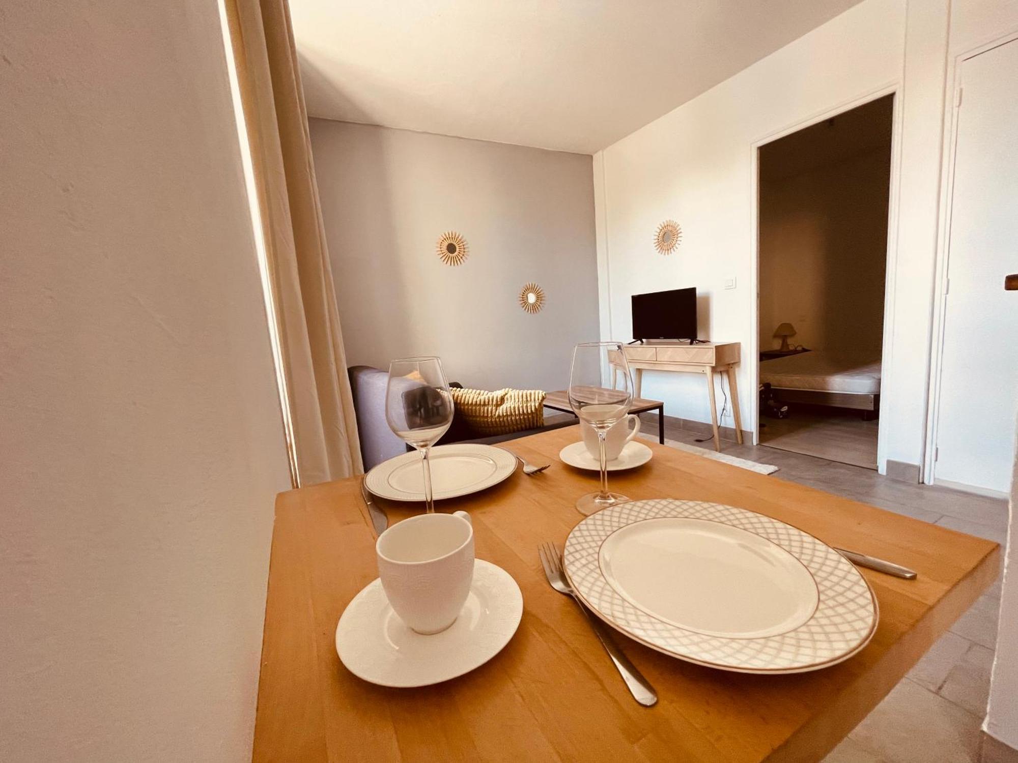 Albuconis 2 Appartement 1 Chambre Обюсон Екстериор снимка